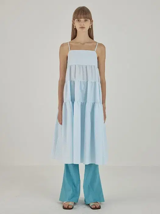 문리 Tiered Slip Dress Light Blue 원피스 s